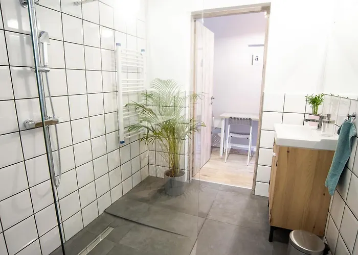 Apartment Cozy On The Boulevard. *